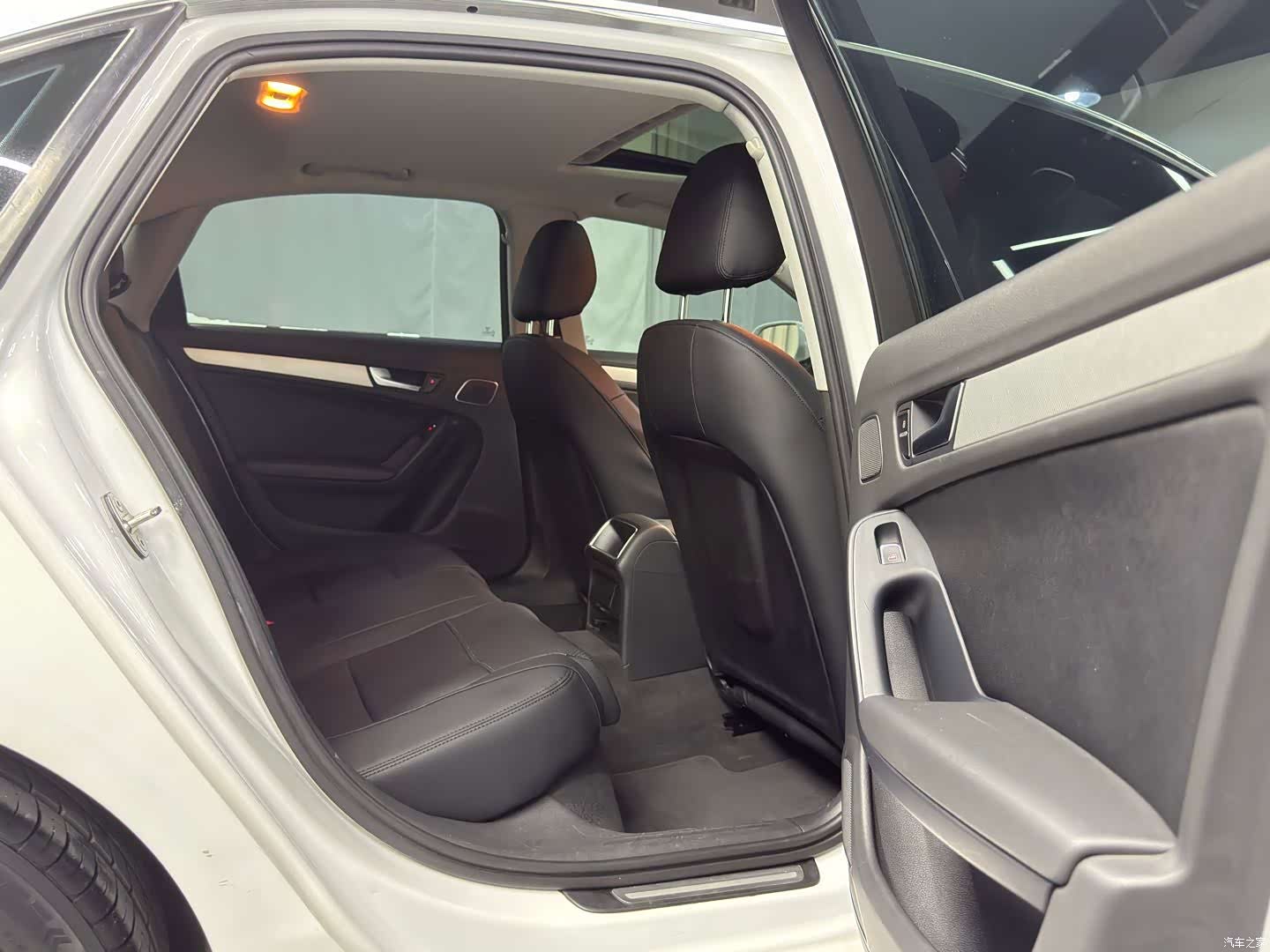 Audi A4L, 2014 15
