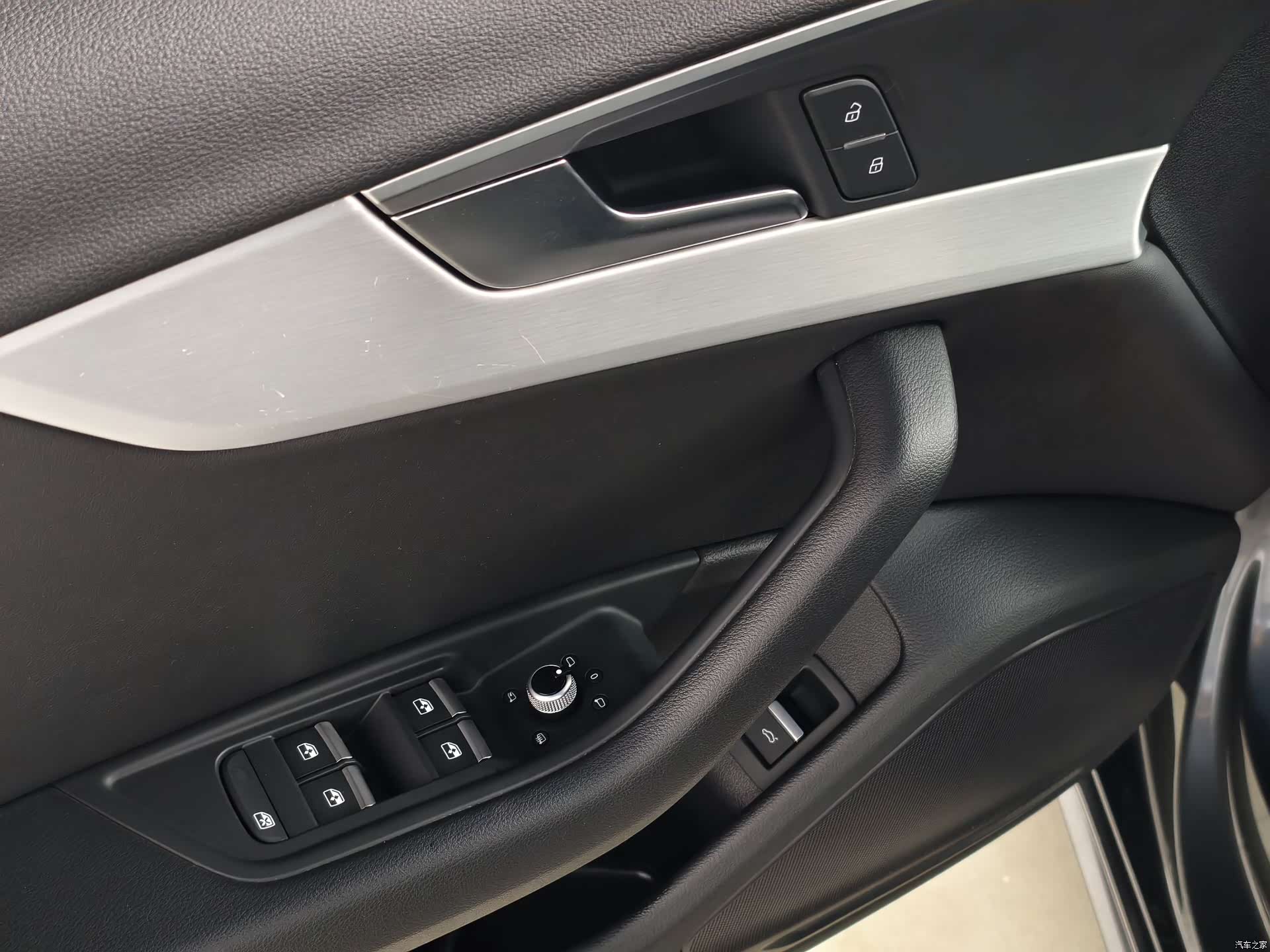 Audi A4L, 2022 13