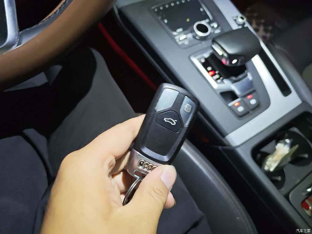 Audi Q5L, 2019 12