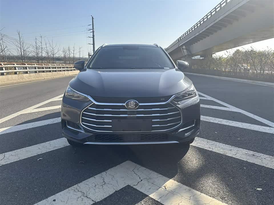 BYD Tang
