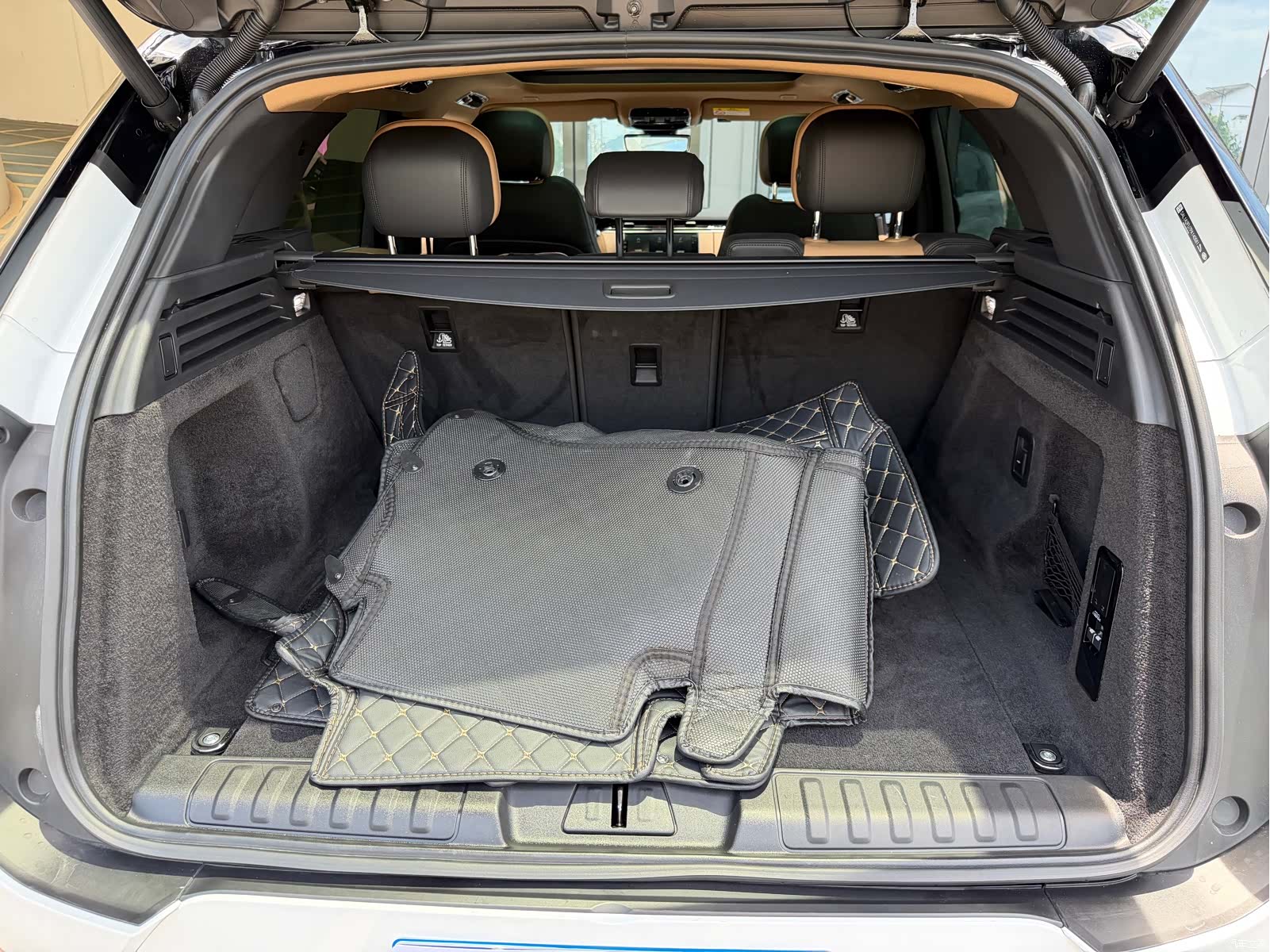 Land Rover Range Rover, 2024 17