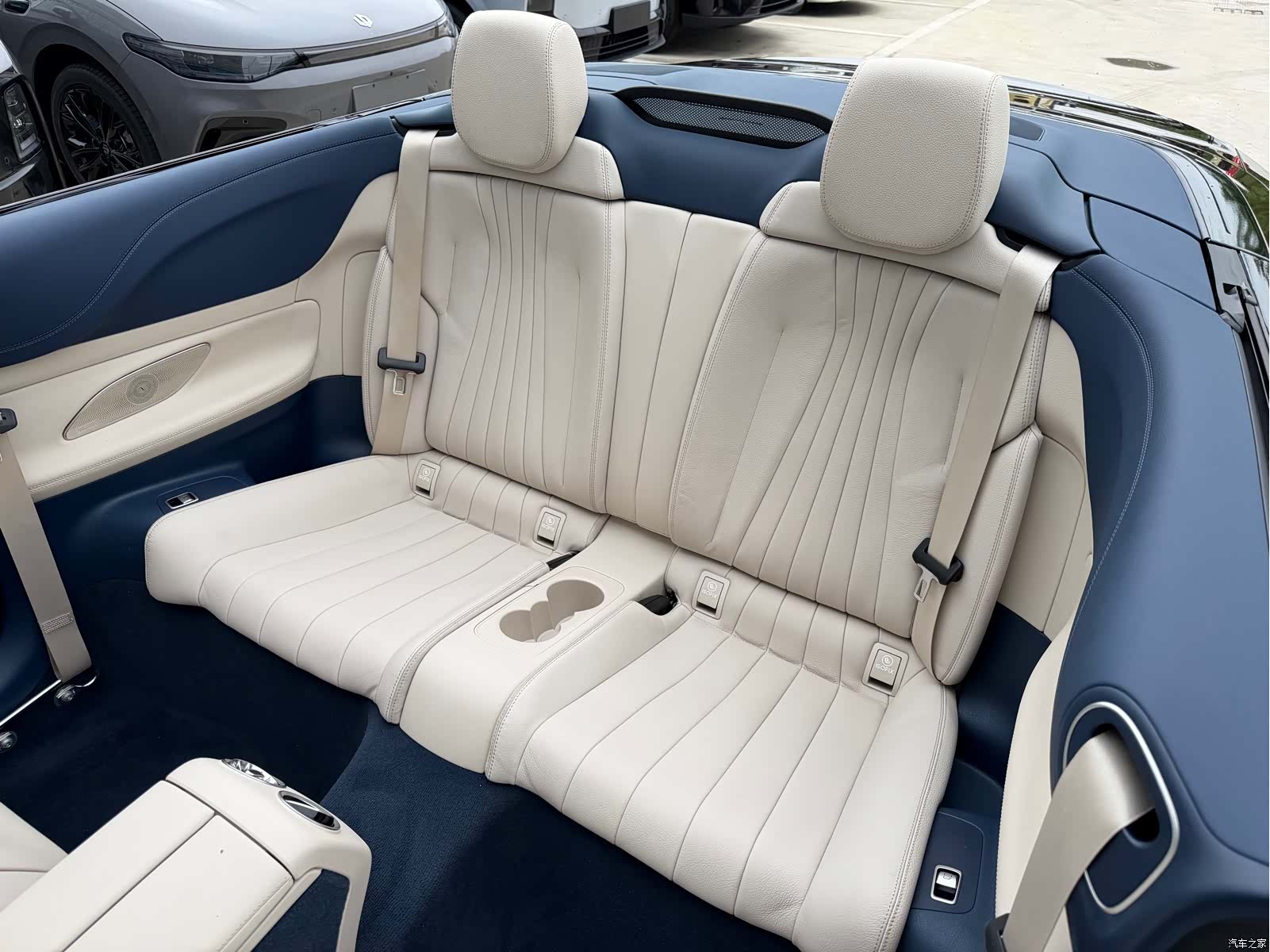Mercedes-Benz E-Class, 2023 9