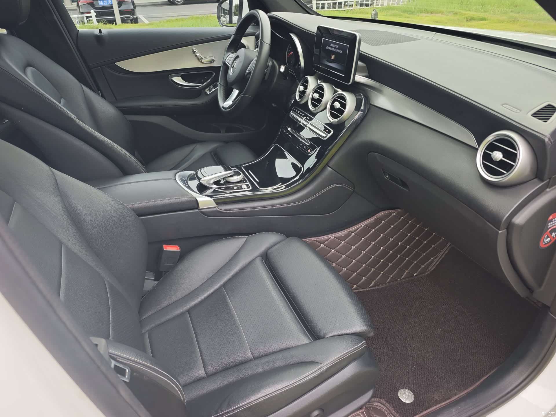 Mercedes-Benz GLC, 2017 22