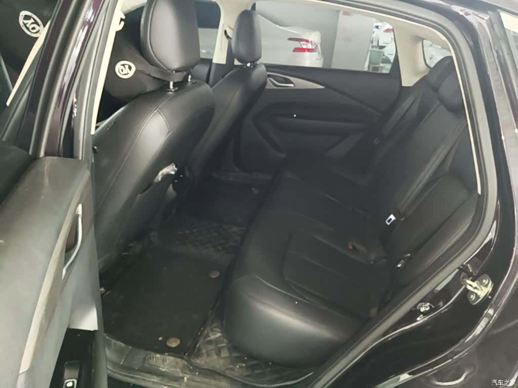 Wuling Starlight, 2024 17