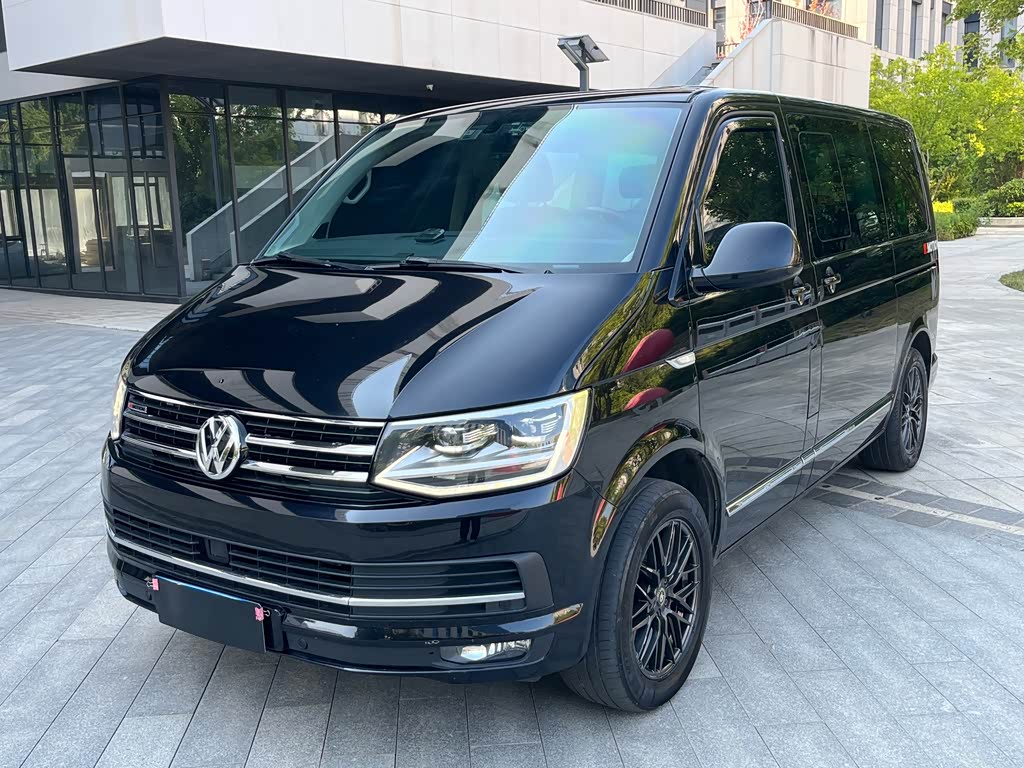 Volkswagen 2018 2.0TSI Premium 7 мест