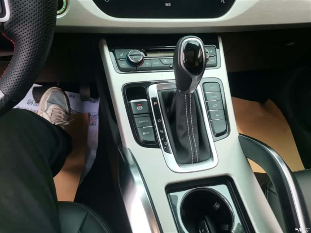 Geely Boyue, 2018 14