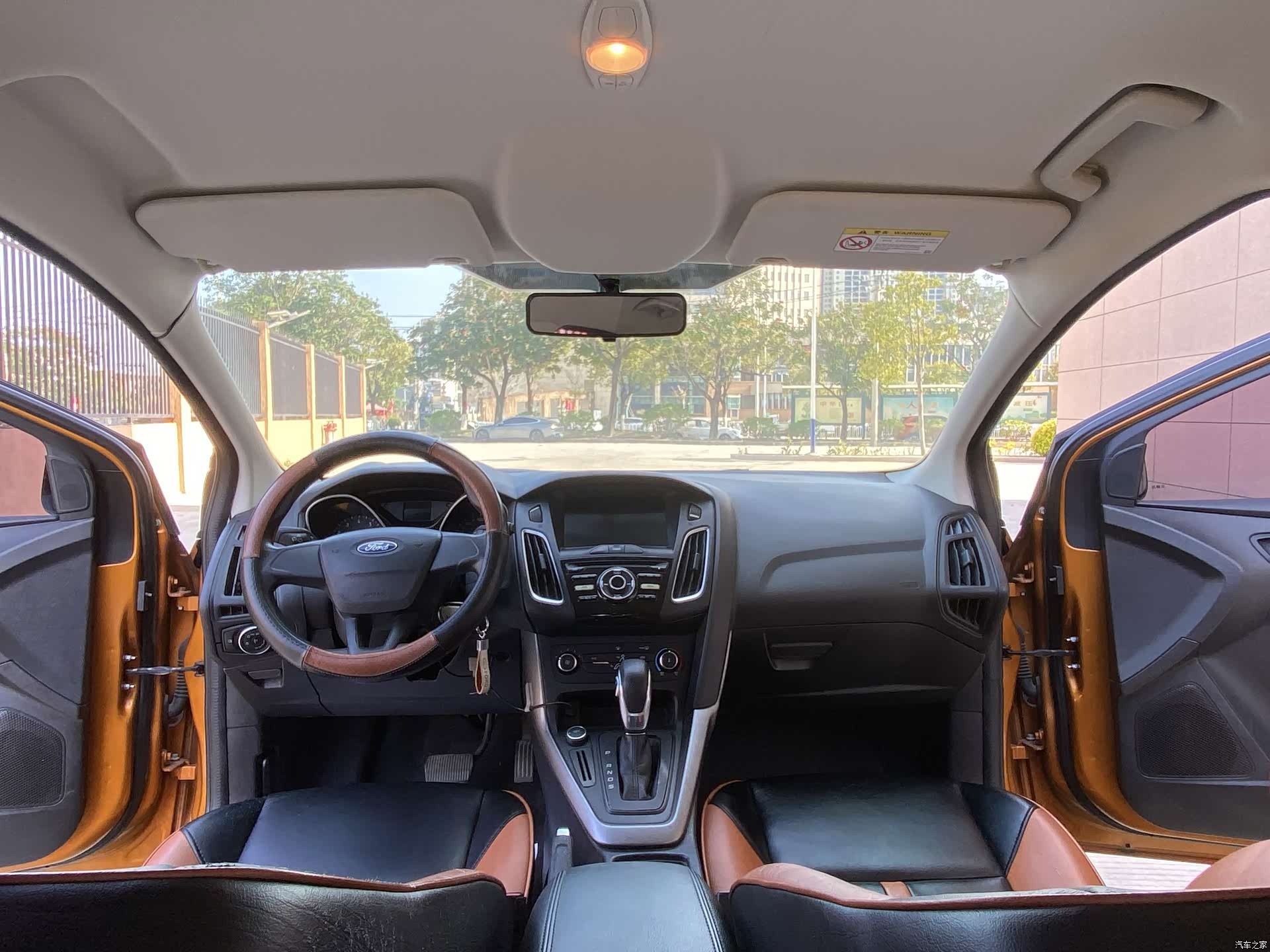 Ford Focus, 2018 все фото