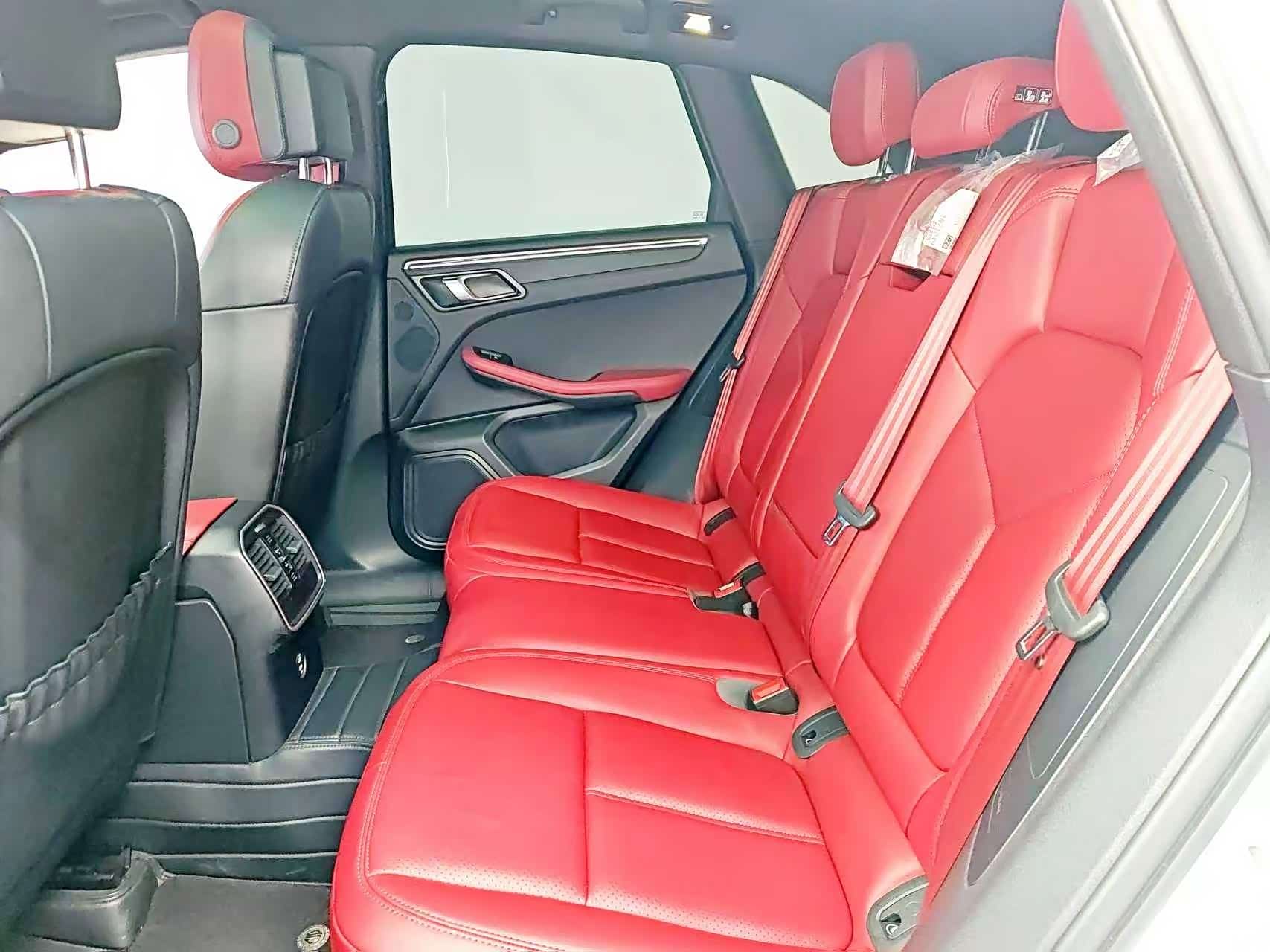 Porsche Macan, 2024 14