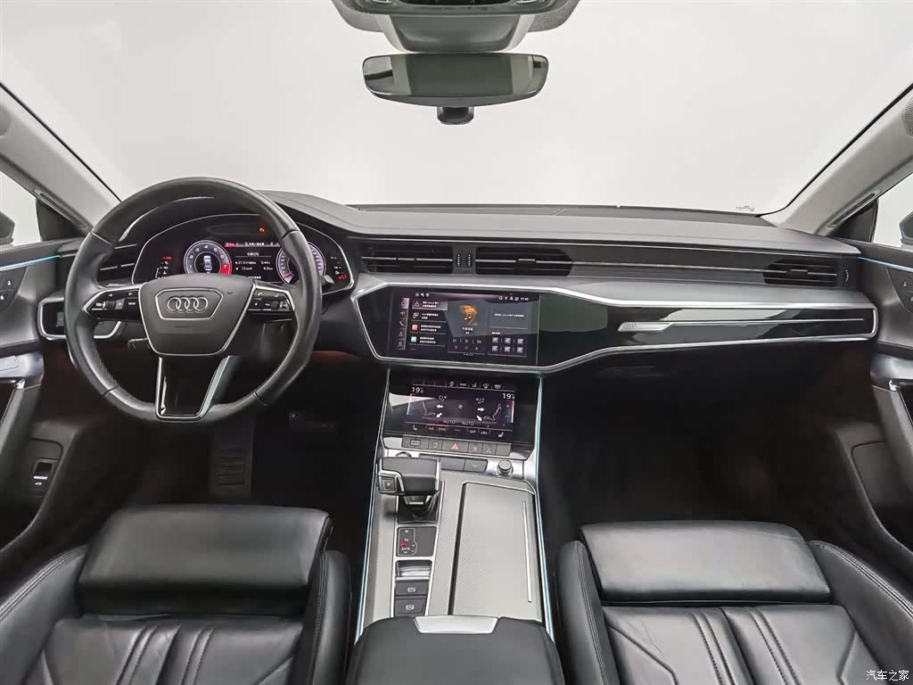 Audi A7, 2022 все фото