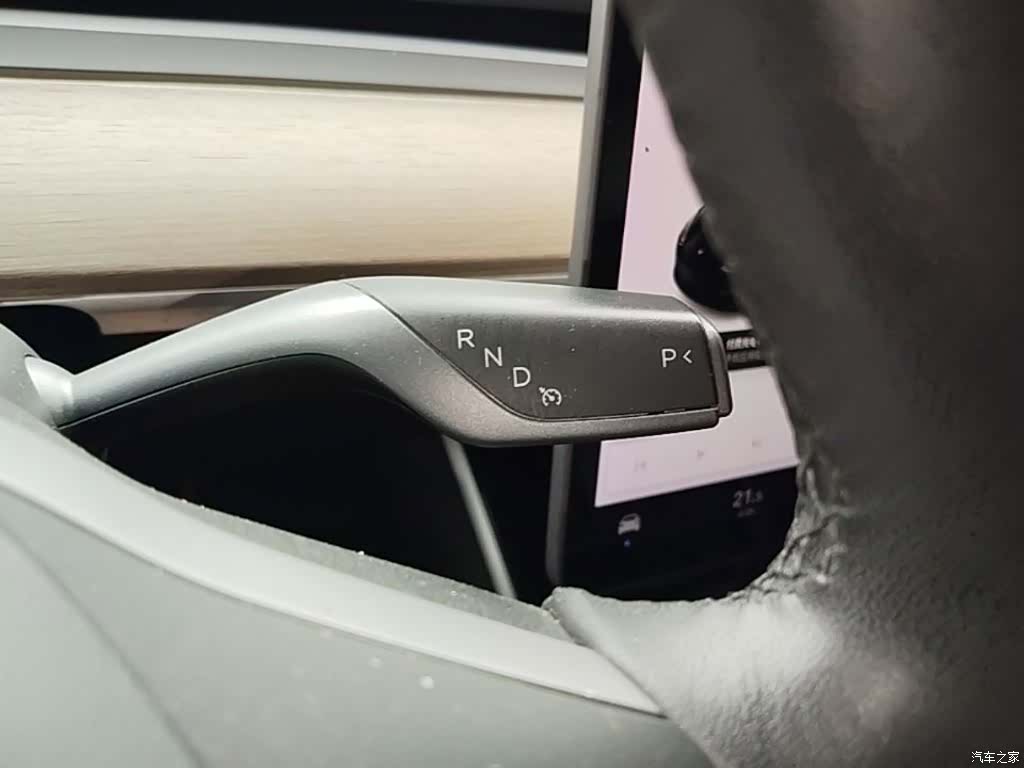 Tesla Model 3, 2020 10