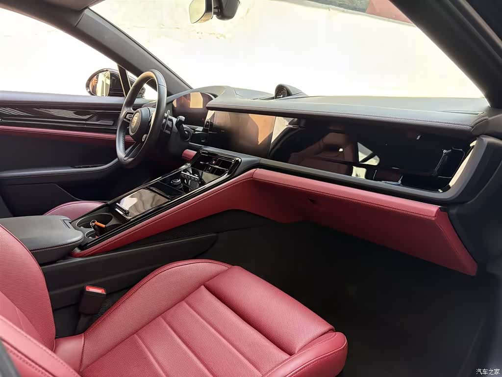 Porsche Panamera, 2025 14