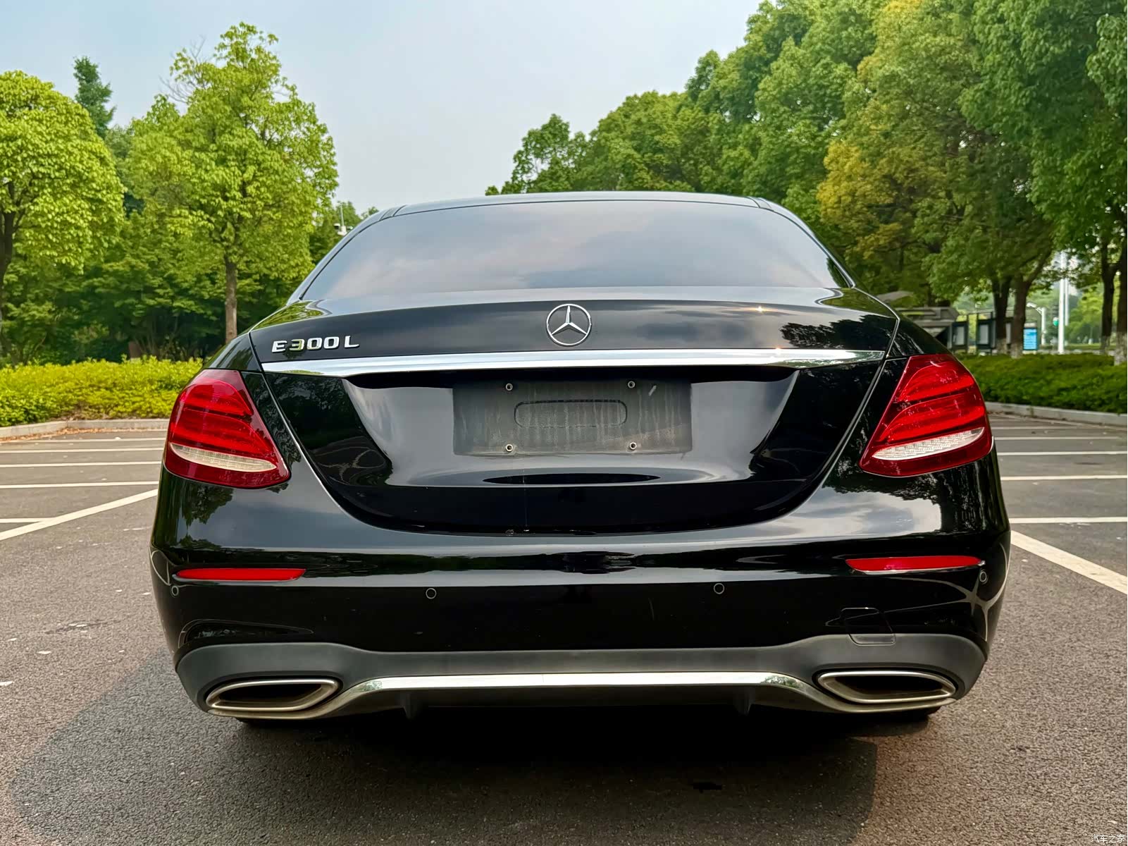Mercedes-Benz E-Class, 2019 3
