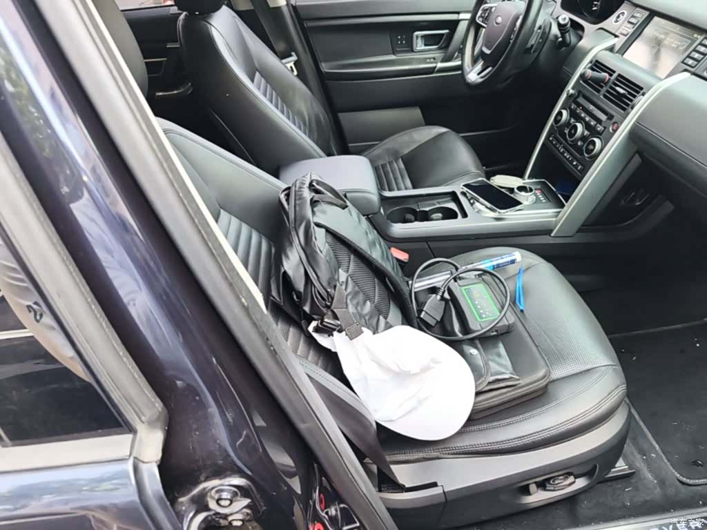 Land Rover Discovery, 2015 25