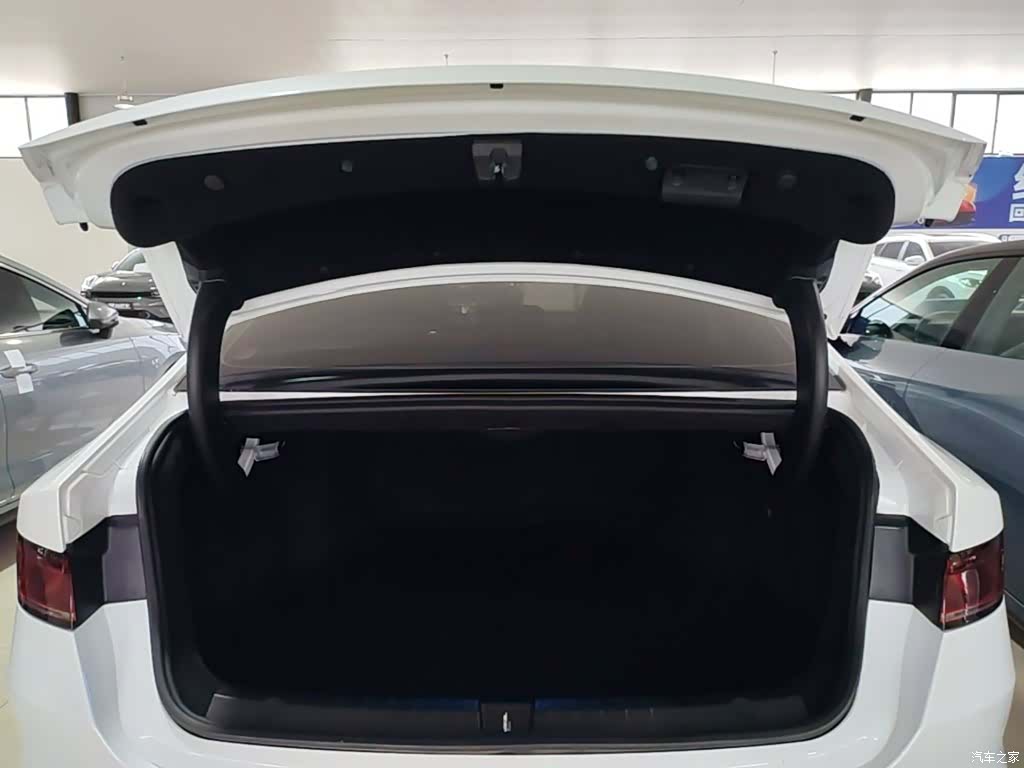 BYD Qin, 2021 19