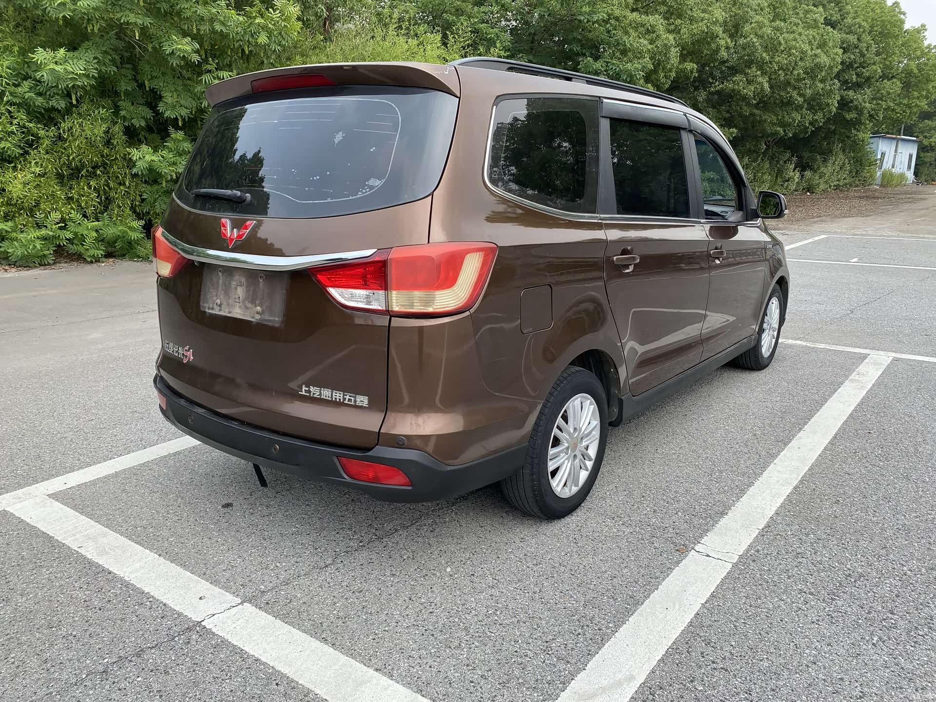 Wuling Hongguang, 2016 11