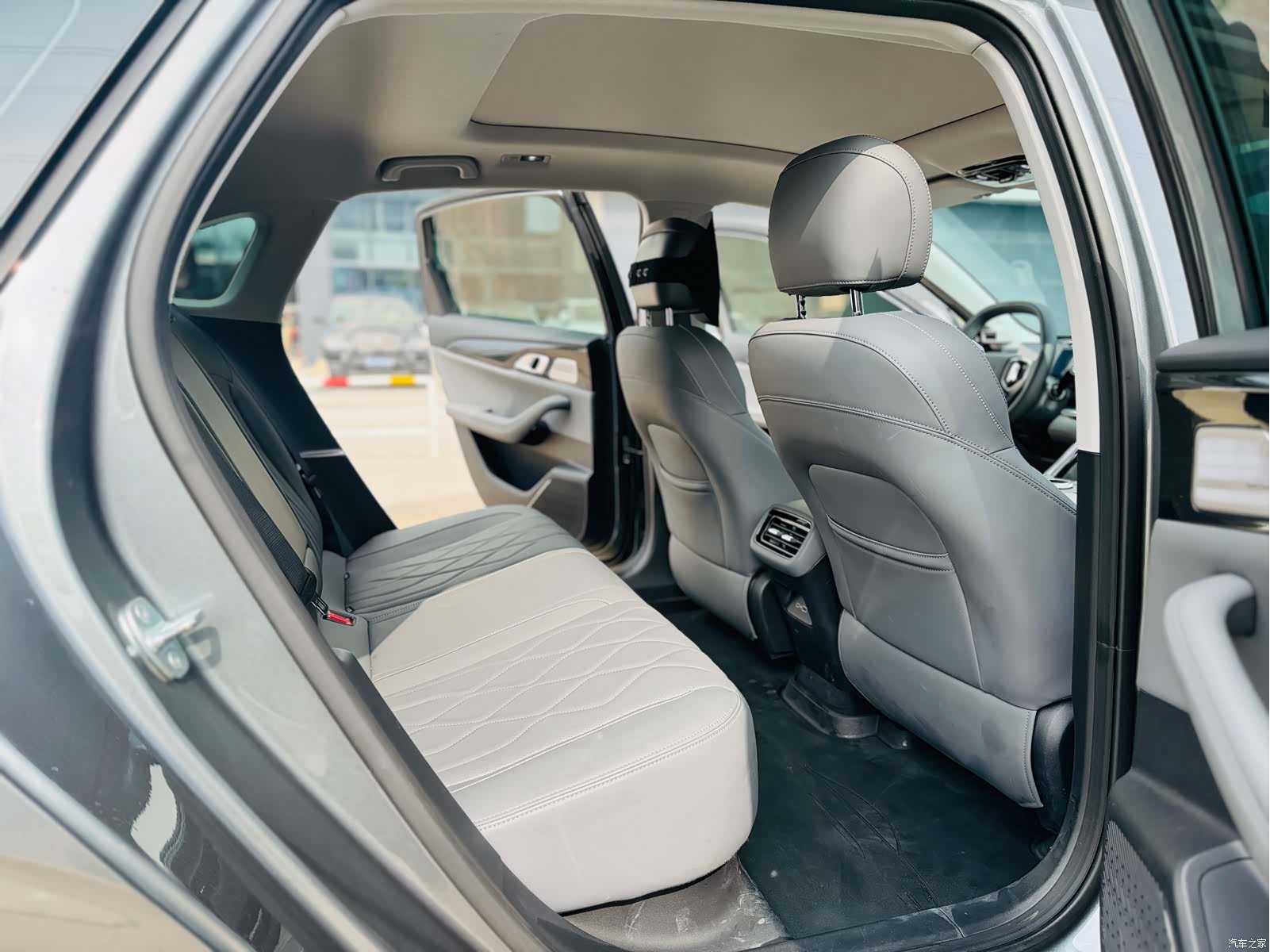Geely A7, 2026 8