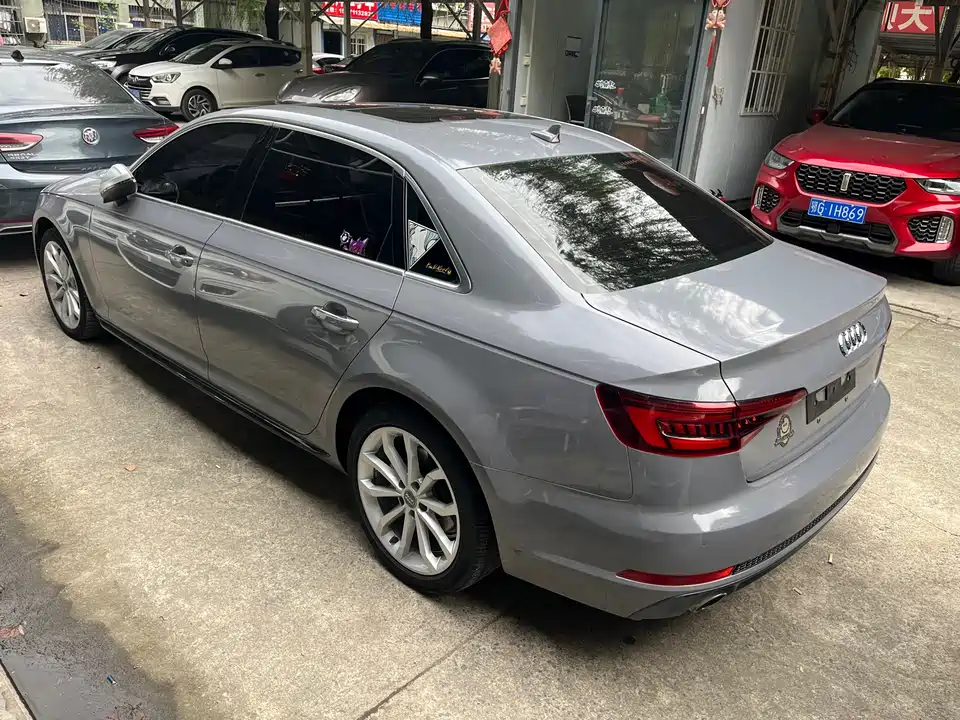 Audi A4L
