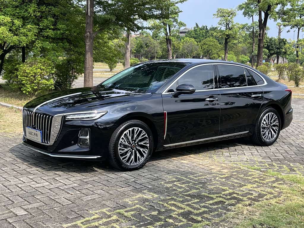 Hongqi H5 2025 2.0T AT
