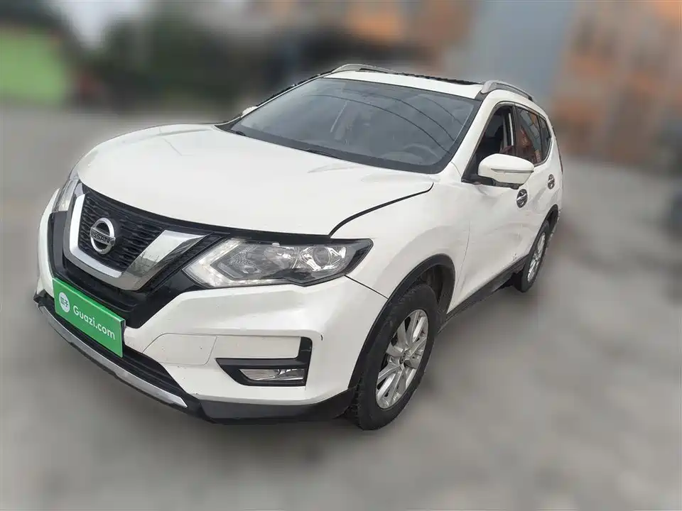 Nissan Qijun
