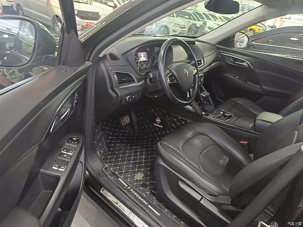Borgward BX7, 2017 16