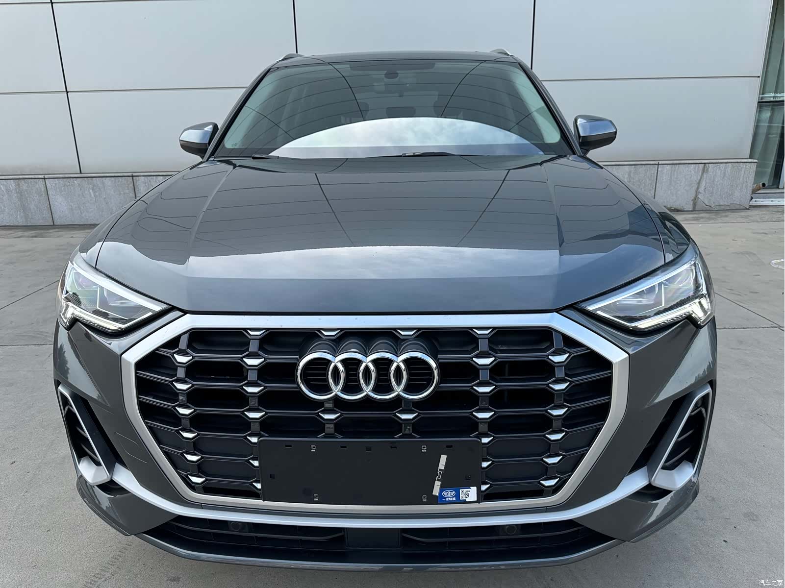 Audi Q3, 2023 2