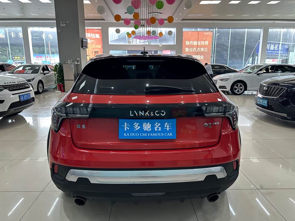 Lynk & Co 02