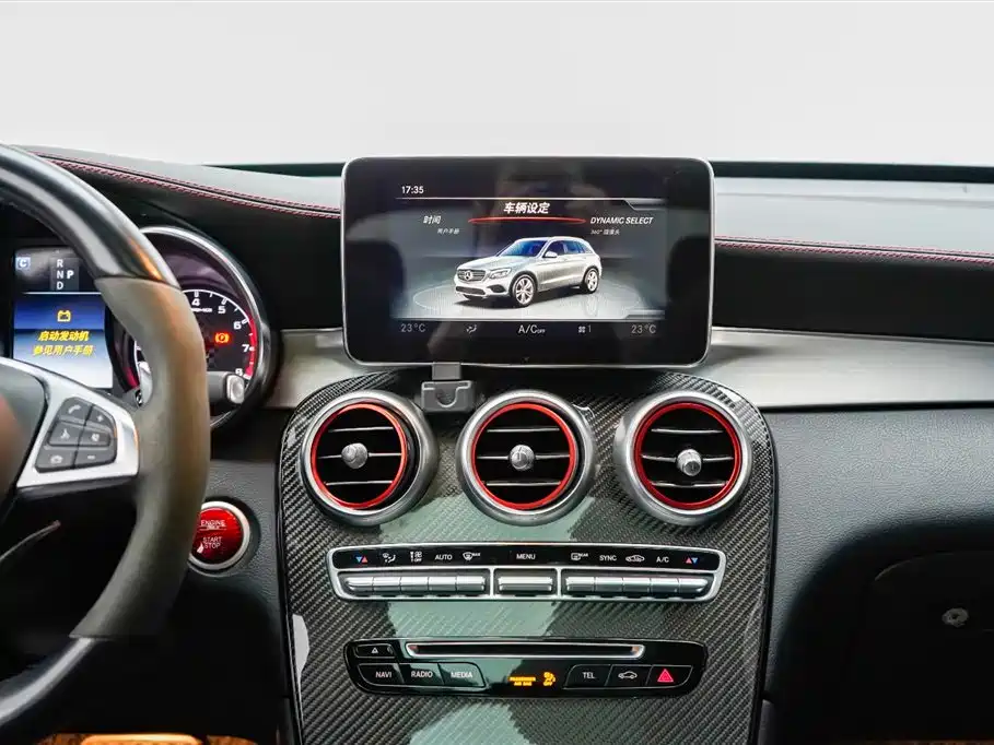 Mercedes-Benz GLC AMG