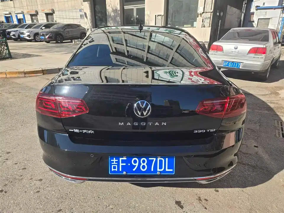 Volkswagen Magotan