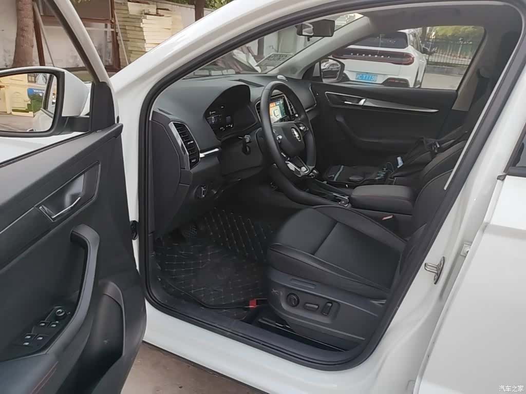 Skoda Karoq, 2024 16