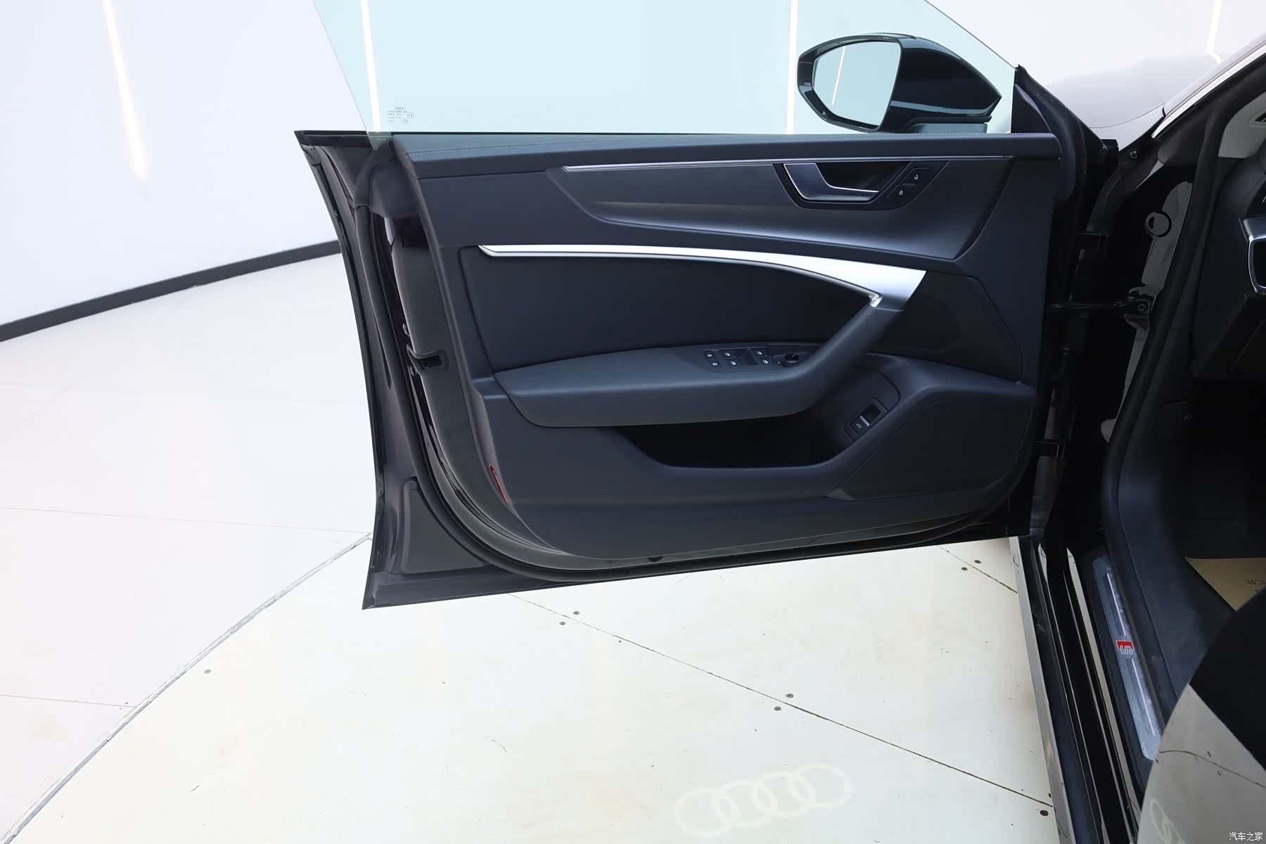 Audi A7L, 2024 11