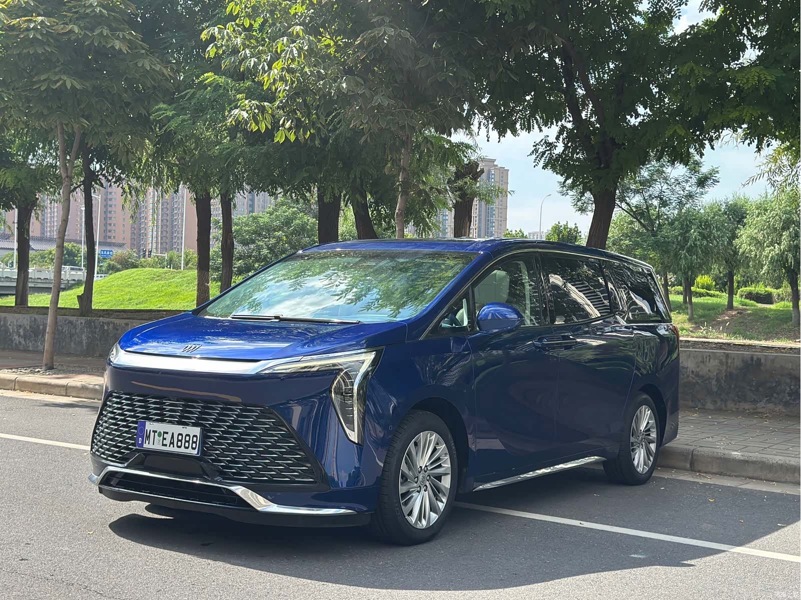 Buick Century, 2023 1