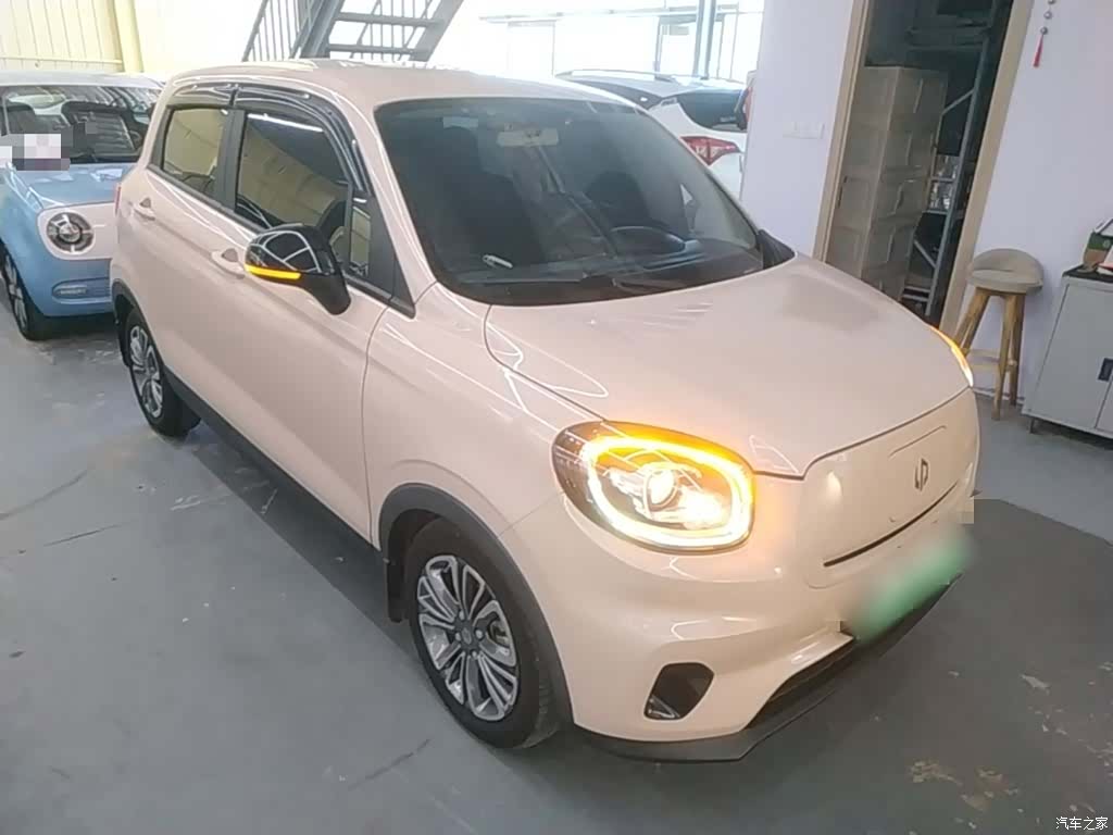 Leapmotor T03, 2022 4