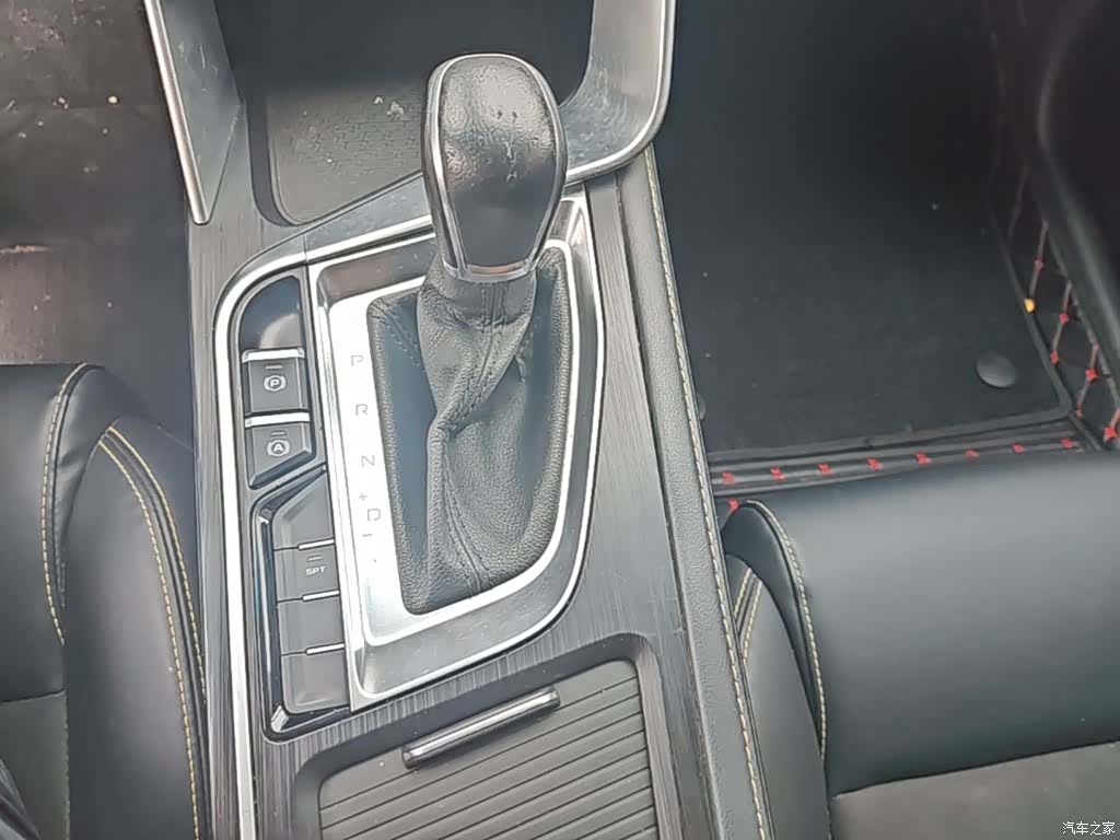 Geely Binray, 2021 14