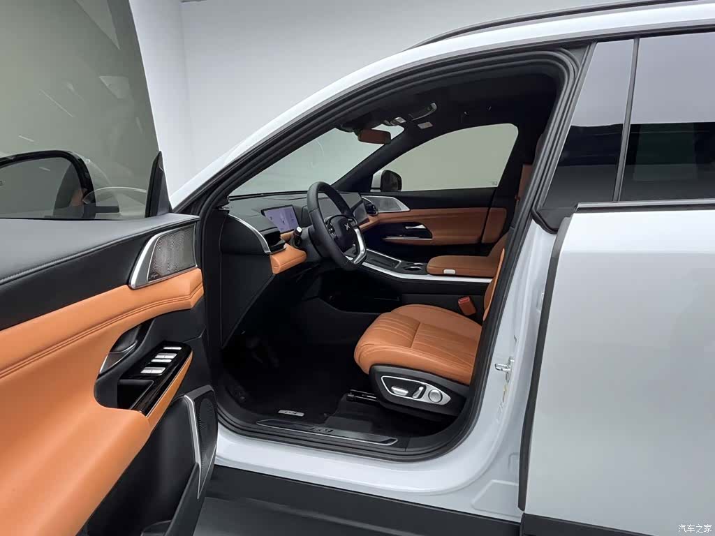 Xpeng G9, 2023 16