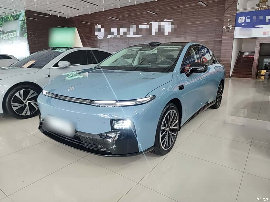 Leapmotor B01, 2025 1