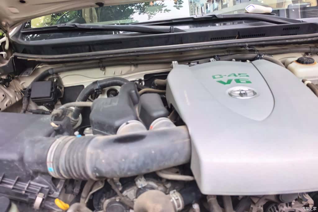 Toyota Prado, 2016 10