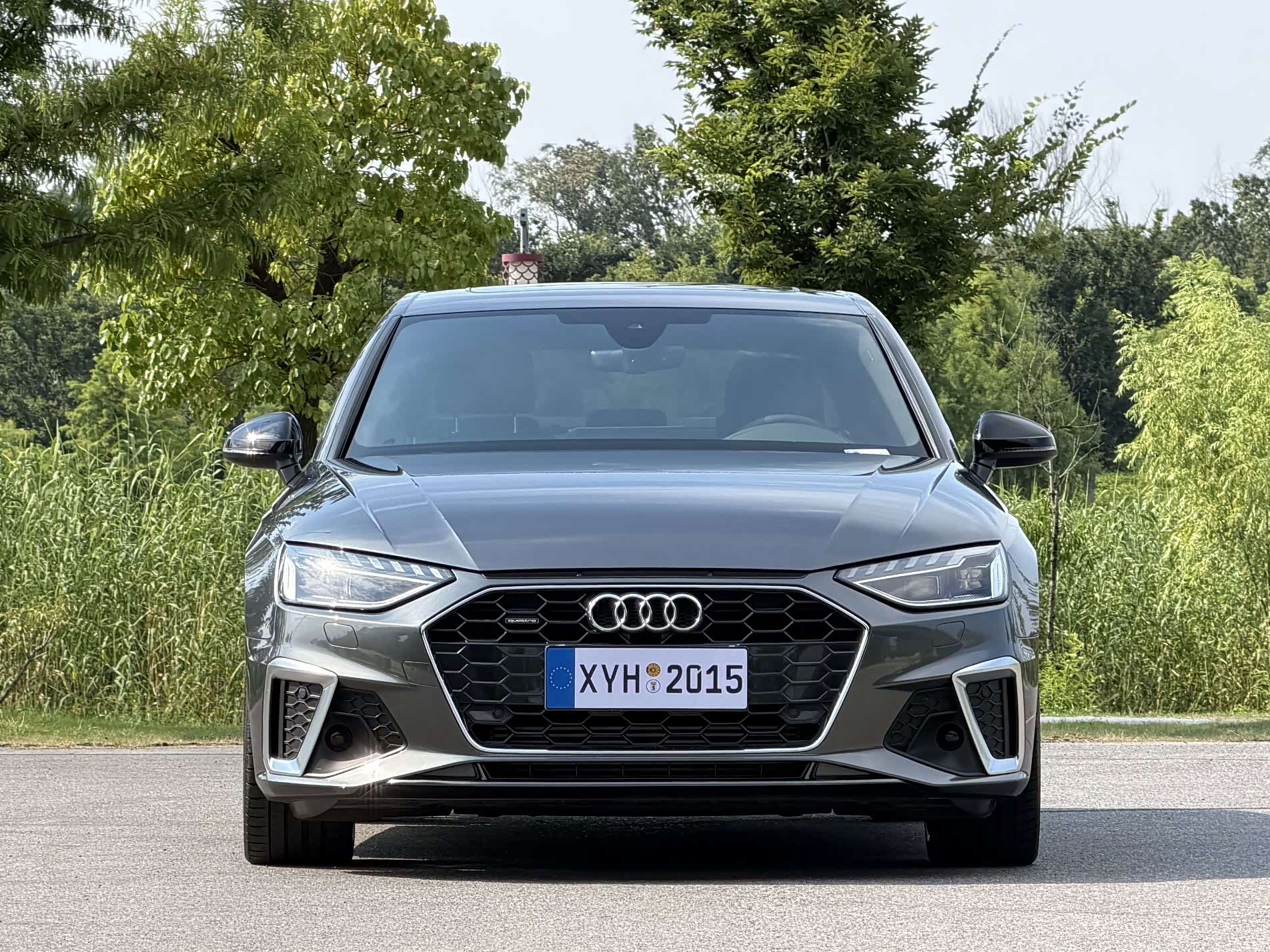 Audi A4L, 2022 2