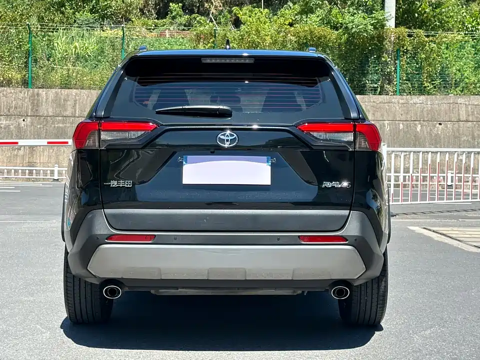 Toyota RAV4 Rongfang