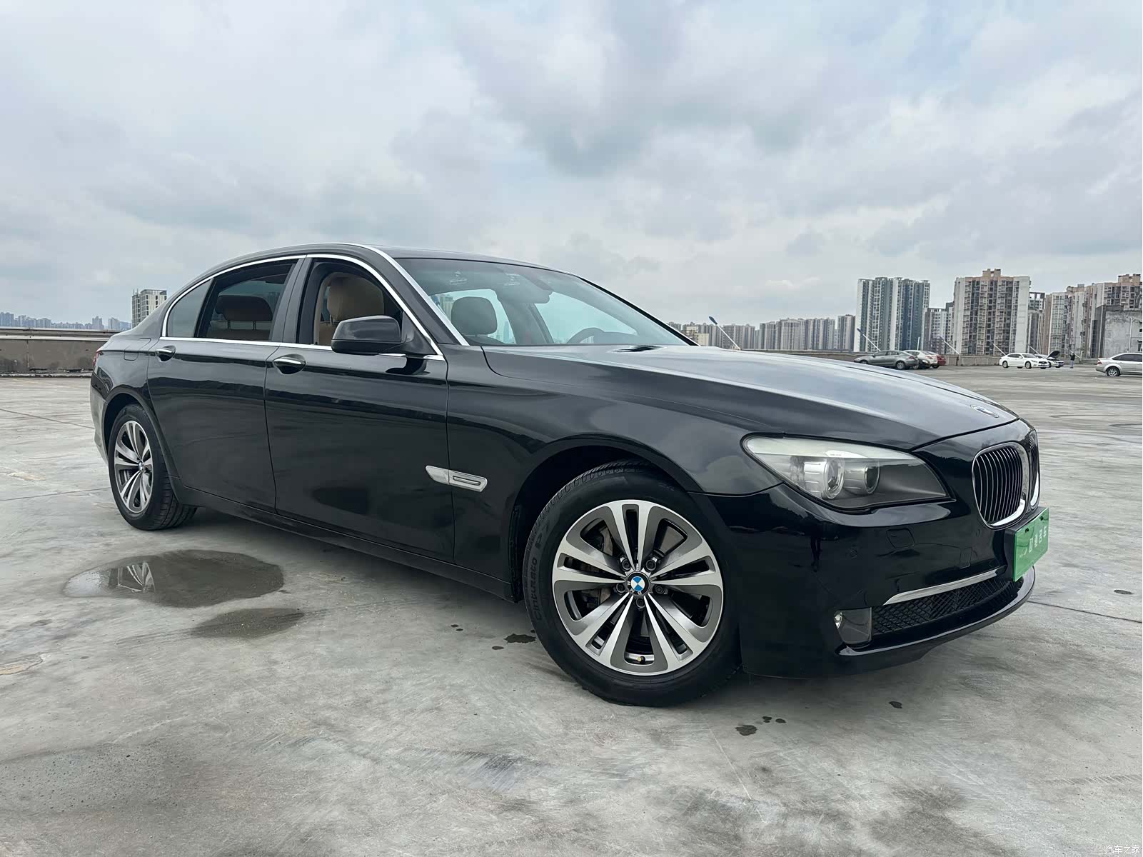 BMW 7 Series, 2011 4