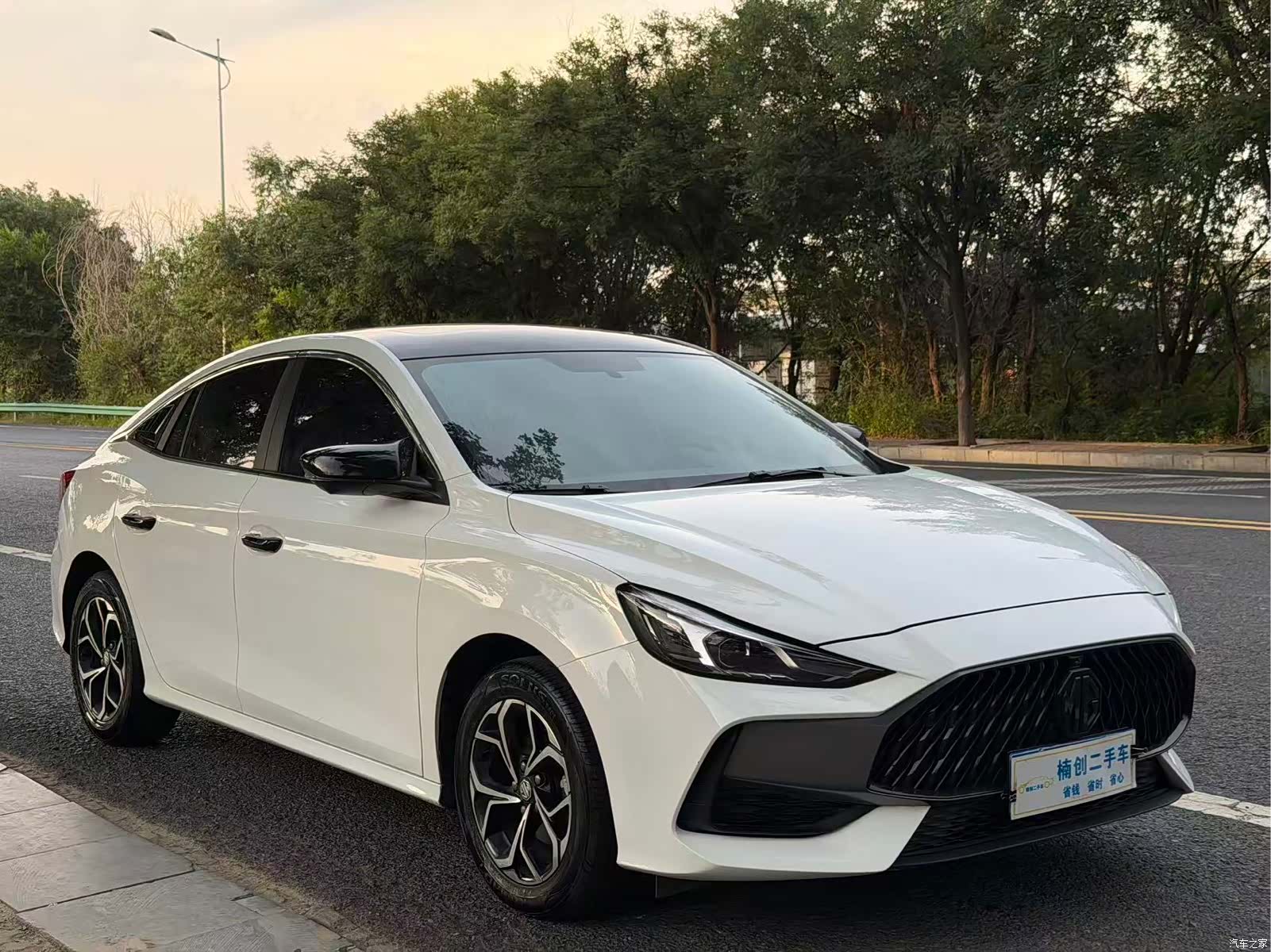 MG MG5, 2023 3
