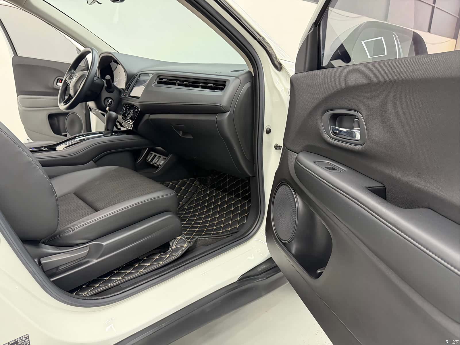 Honda Vezel, 2022 11