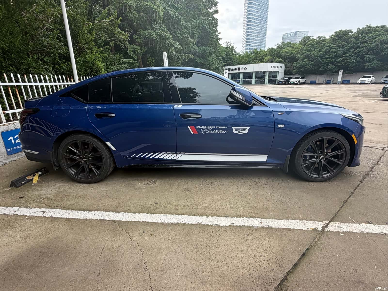 Cadillac CT5, 2022 4