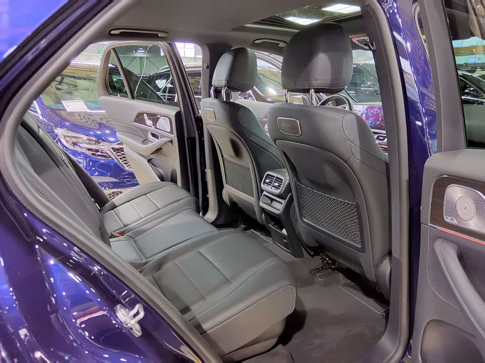 Mercedes-Benz GLE Mercedes-Benz GLE
