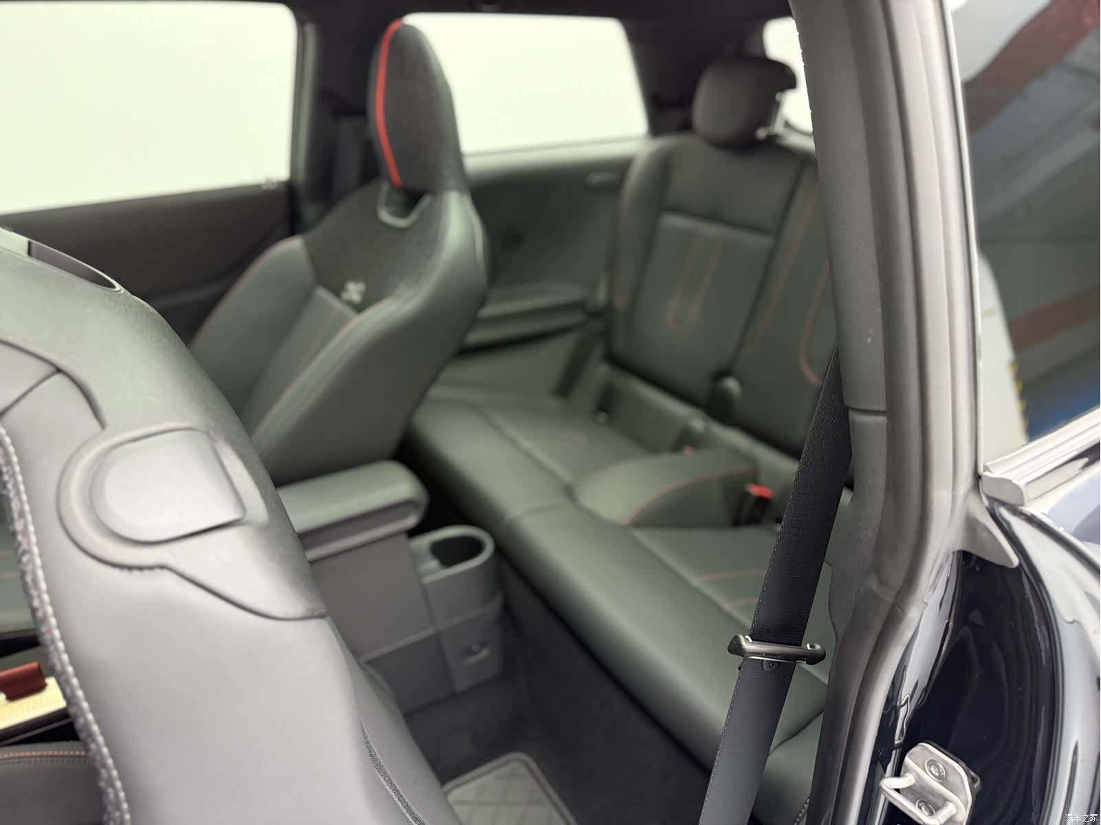 Mini Cooper, 2025 14