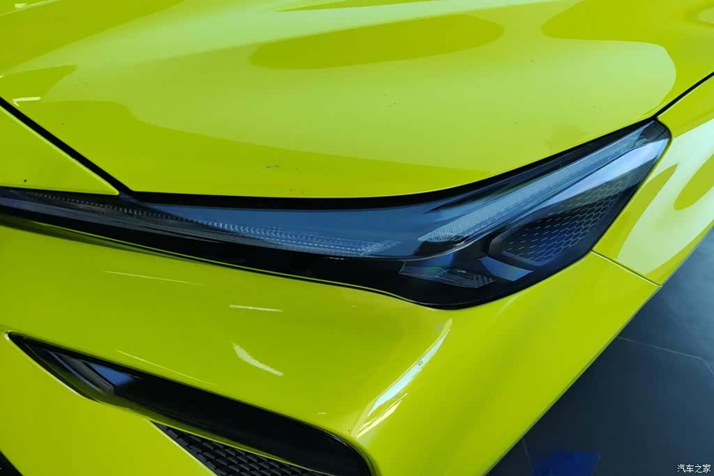 MG MG5, 2023 все фото