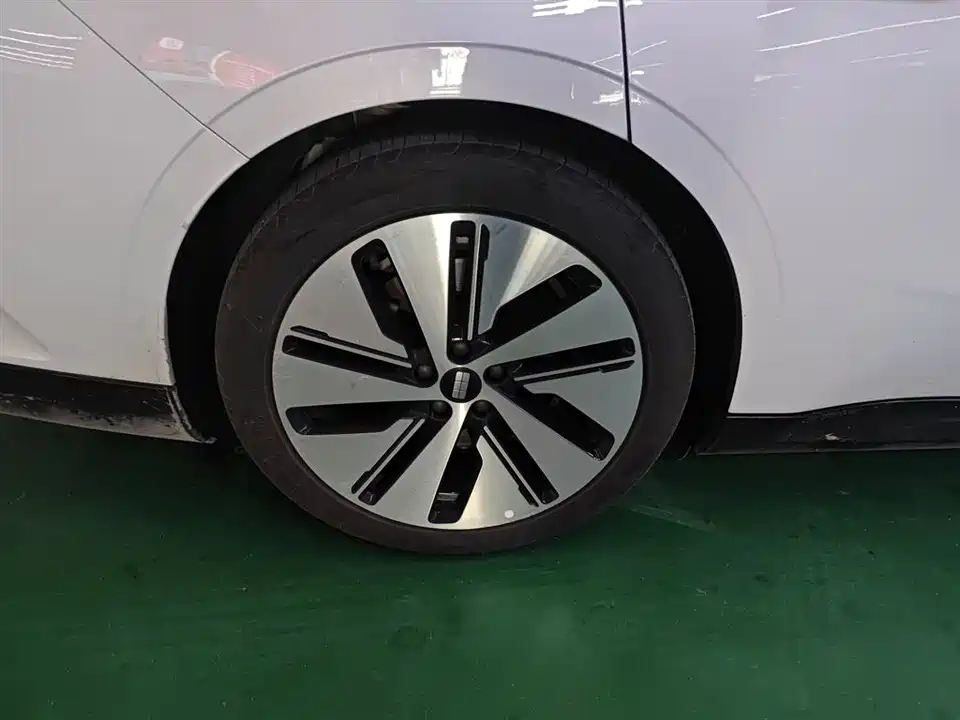 Geely Galaxy Galaxy E8