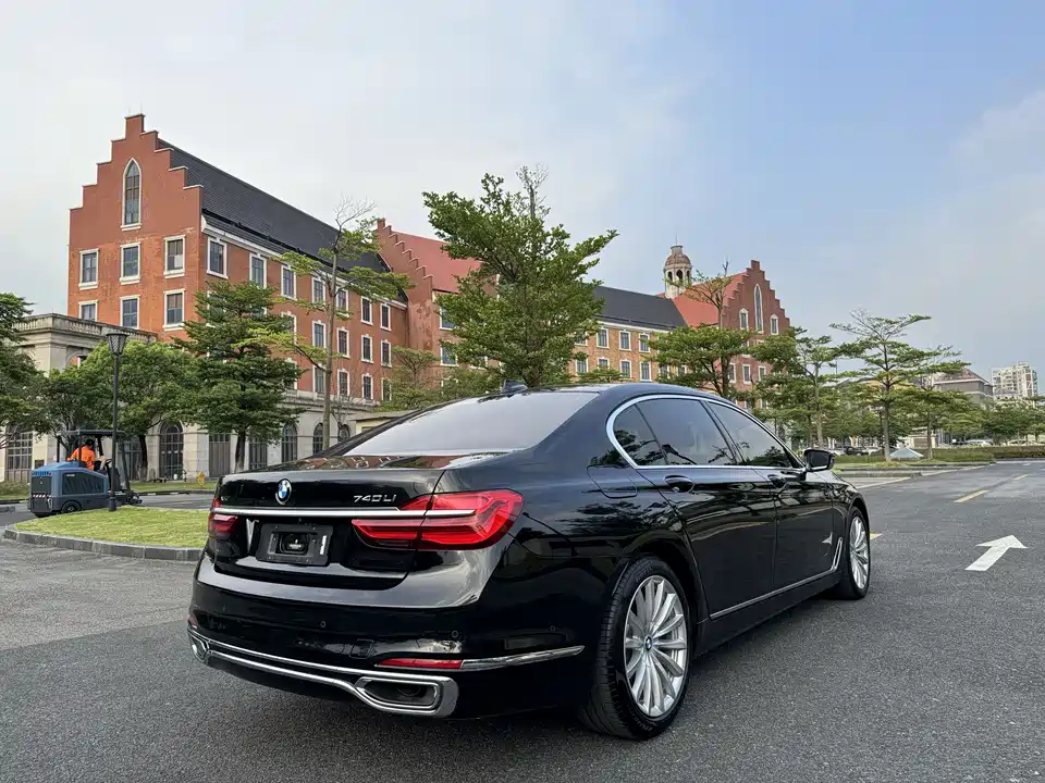 BMW 7 series