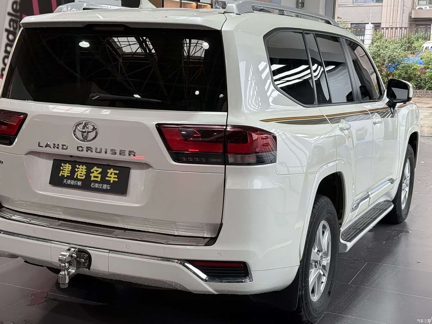 Toyota Land Cruiser, 2023 все фото
