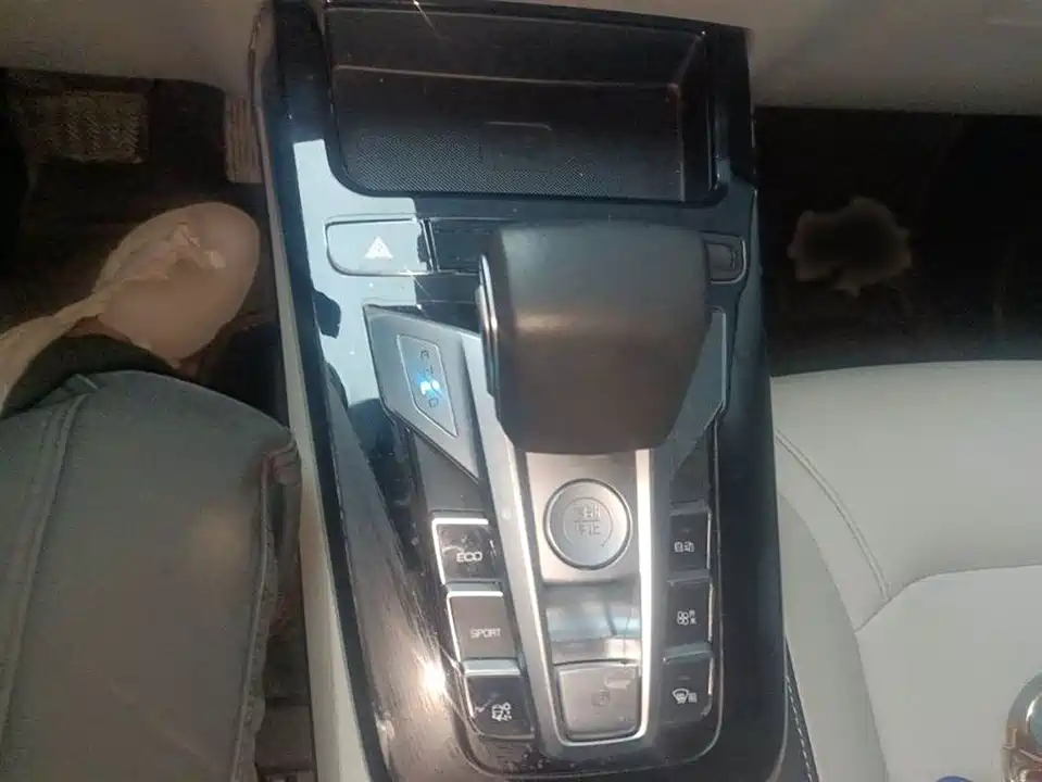 BYD Yuan Pro BYD Yuan Pro