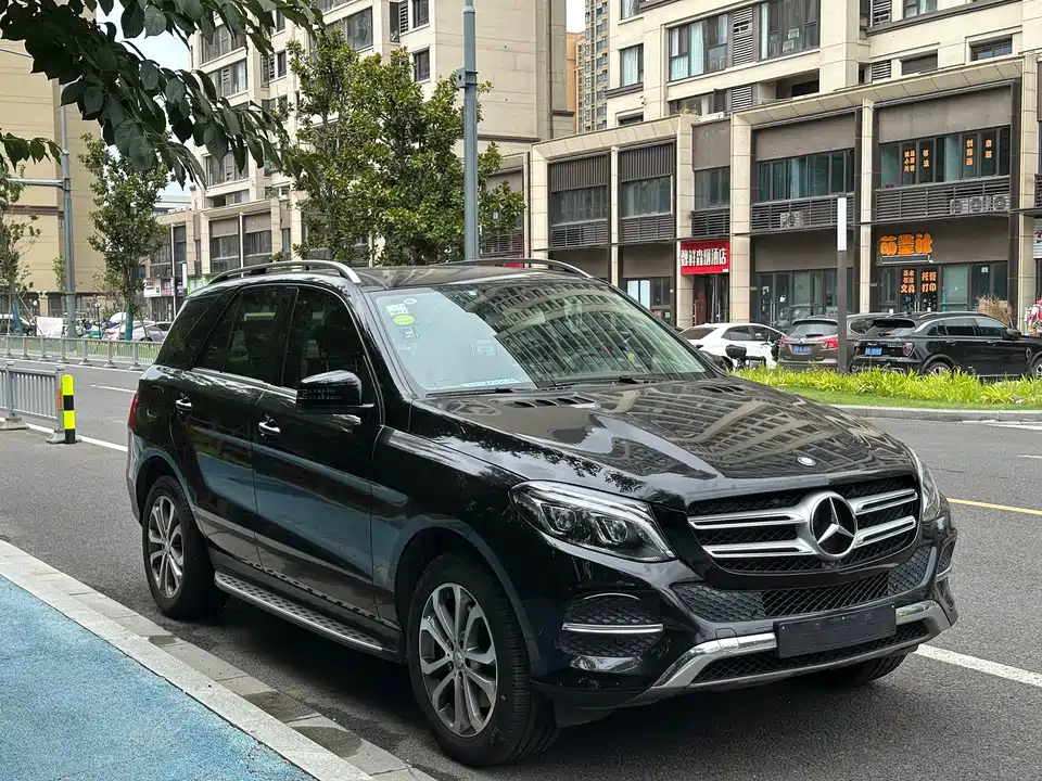 Mercedes-Benz GLE